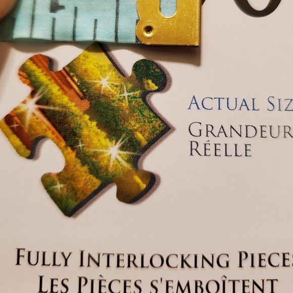 Collectable Ciro Marchetti Holographic Puzzle with Castle Design - 1000 Pieces - Picture 6 of 10